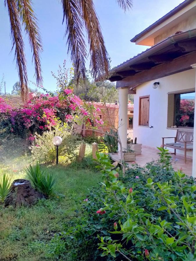 Casa Armas Guest House Buggerru Bagian luar foto